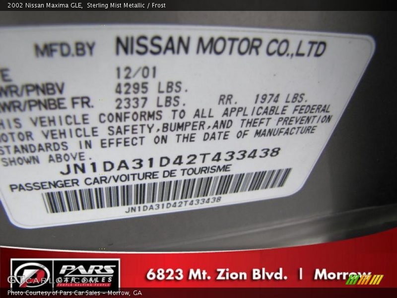 Sterling Mist Metallic / Frost 2002 Nissan Maxima GLE