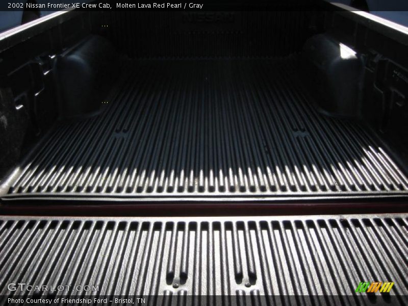 Molten Lava Red Pearl / Gray 2002 Nissan Frontier XE Crew Cab