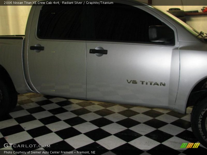Radiant Silver / Graphite/Titanium 2006 Nissan Titan XE Crew Cab 4x4