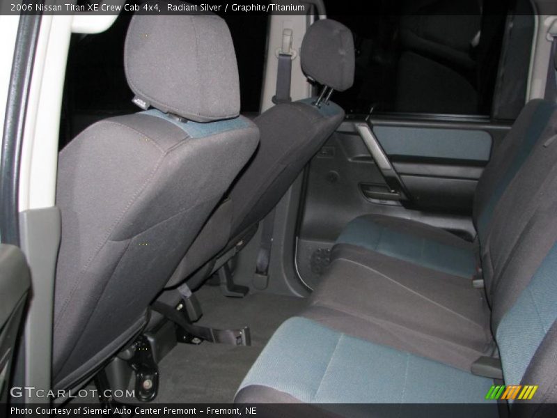 Radiant Silver / Graphite/Titanium 2006 Nissan Titan XE Crew Cab 4x4