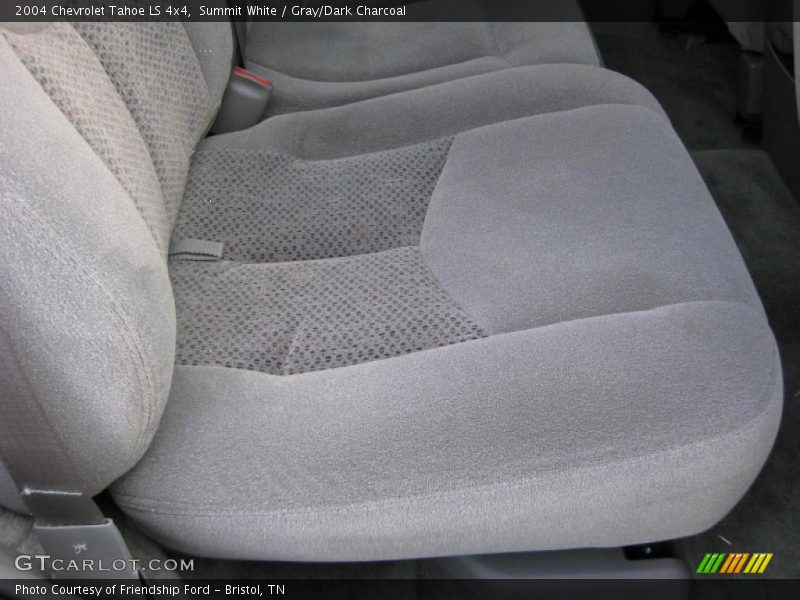 Summit White / Gray/Dark Charcoal 2004 Chevrolet Tahoe LS 4x4