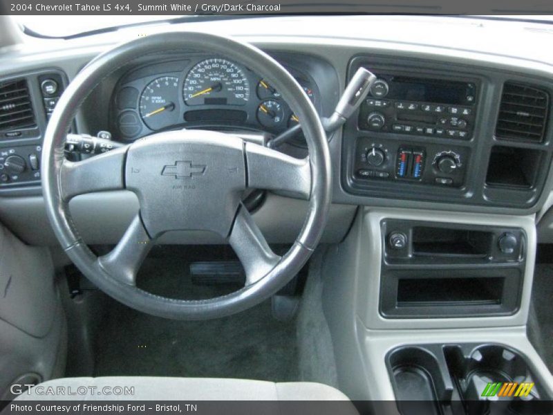 Summit White / Gray/Dark Charcoal 2004 Chevrolet Tahoe LS 4x4