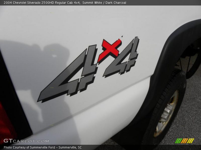  2004 Silverado 2500HD Regular Cab 4x4 Logo