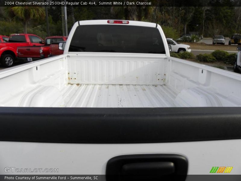Summit White / Dark Charcoal 2004 Chevrolet Silverado 2500HD Regular Cab 4x4