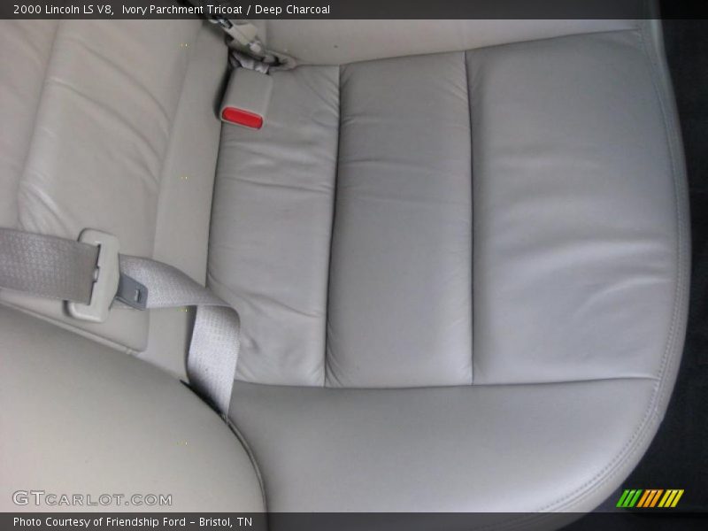 Ivory Parchment Tricoat / Deep Charcoal 2000 Lincoln LS V8