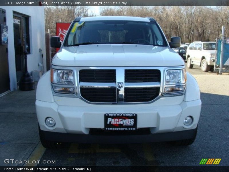 Stone White / Dark Slate Gray/Light Slate Gray 2010 Dodge Nitro SE 4x4