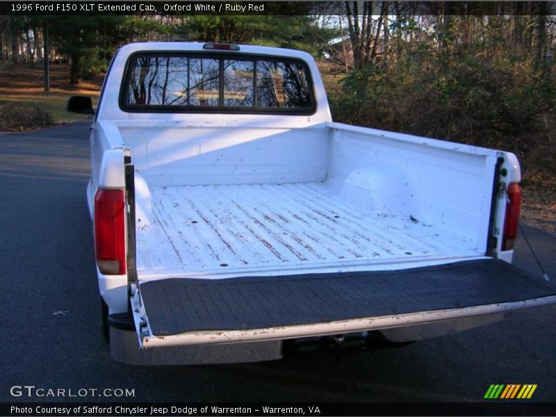 Oxford White / Ruby Red 1996 Ford F150 XLT Extended Cab