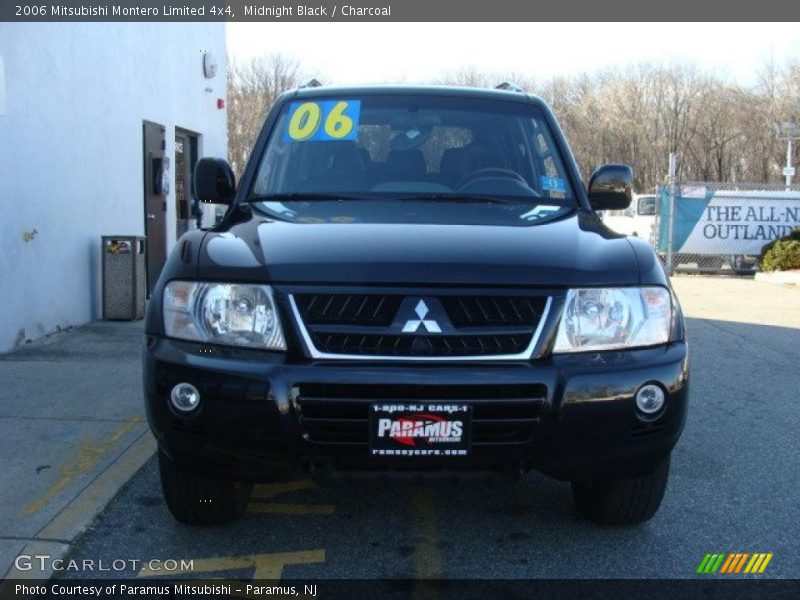 Midnight Black / Charcoal 2006 Mitsubishi Montero Limited 4x4