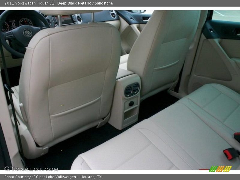 Deep Black Metallic / Sandstone 2011 Volkswagen Tiguan SE