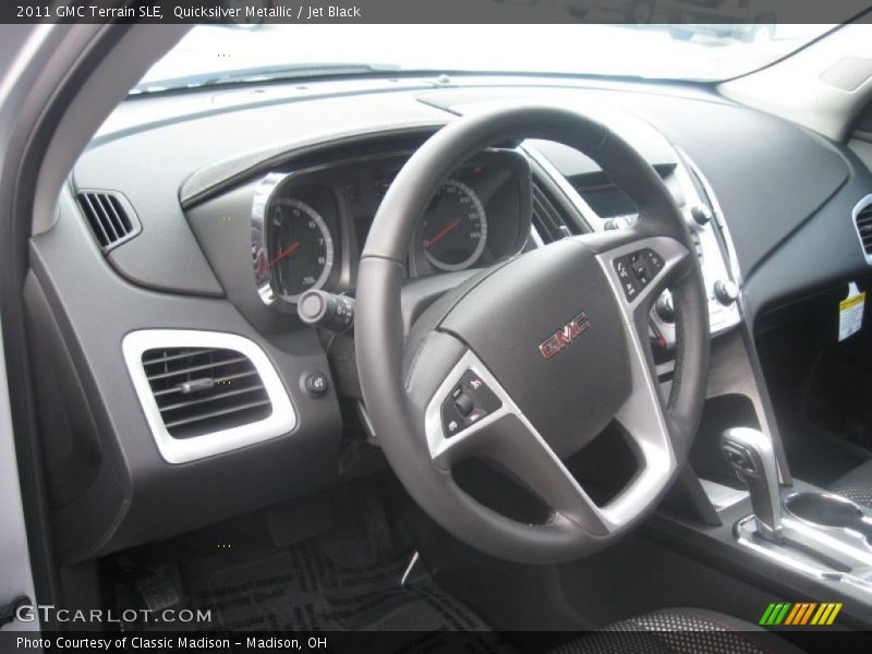Quicksilver Metallic / Jet Black 2011 GMC Terrain SLE