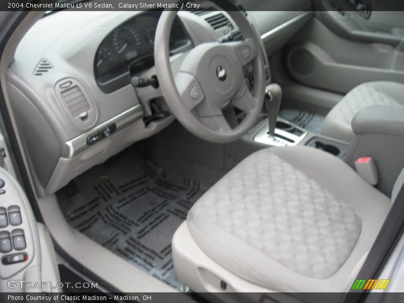 Galaxy Silver Metallic / Gray 2004 Chevrolet Malibu LS V6 Sedan