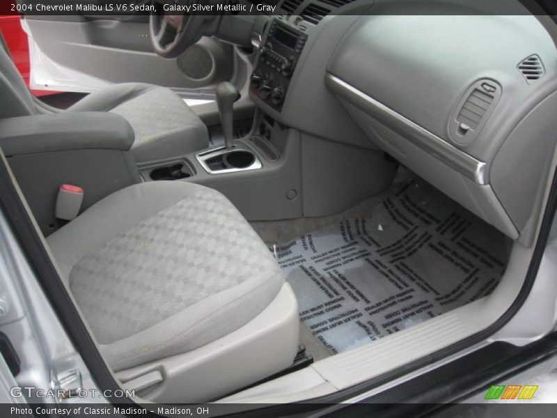 Galaxy Silver Metallic / Gray 2004 Chevrolet Malibu LS V6 Sedan