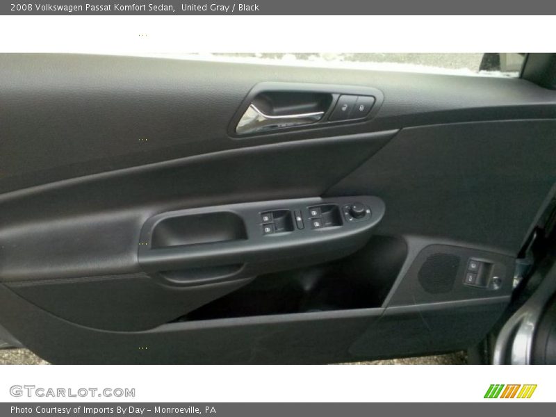 United Gray / Black 2008 Volkswagen Passat Komfort Sedan