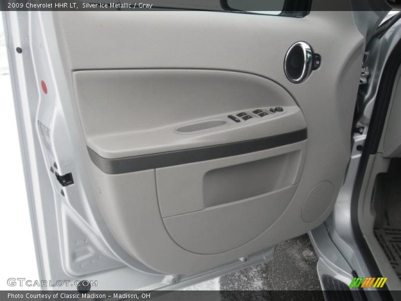 Silver Ice Metallic / Gray 2009 Chevrolet HHR LT