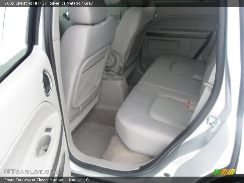 Silver Ice Metallic / Gray 2009 Chevrolet HHR LT