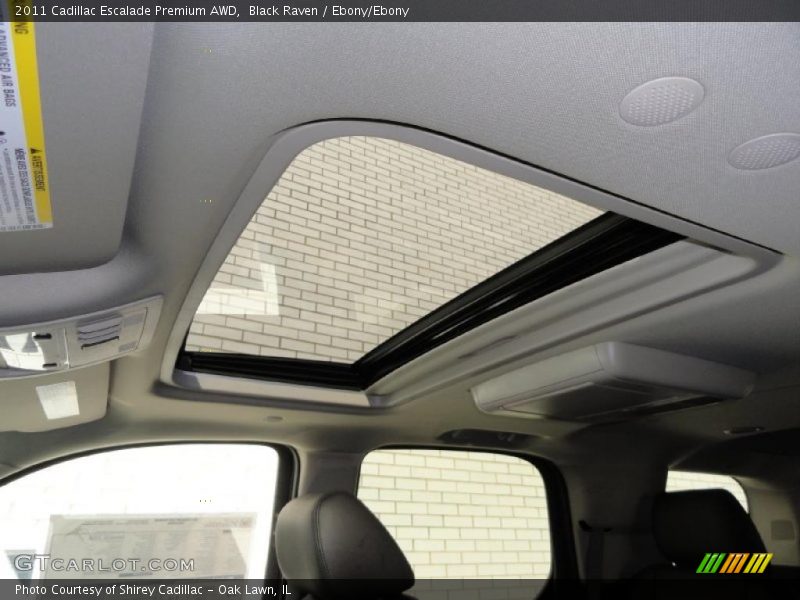 Sunroof of 2011 Escalade Premium AWD