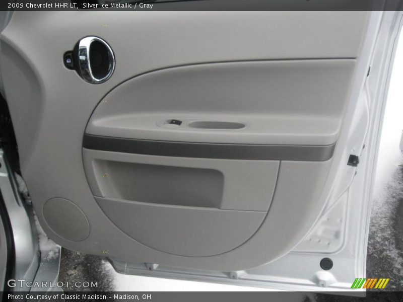 Silver Ice Metallic / Gray 2009 Chevrolet HHR LT