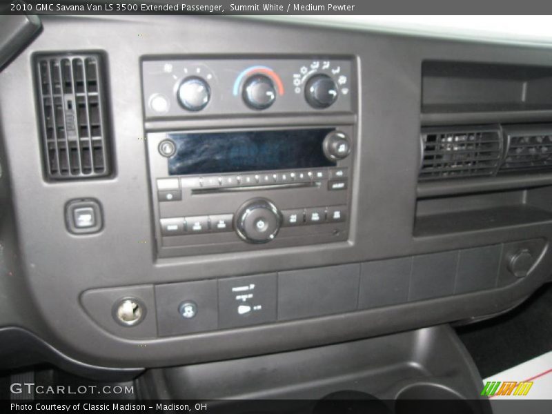 Summit White / Medium Pewter 2010 GMC Savana Van LS 3500 Extended Passenger