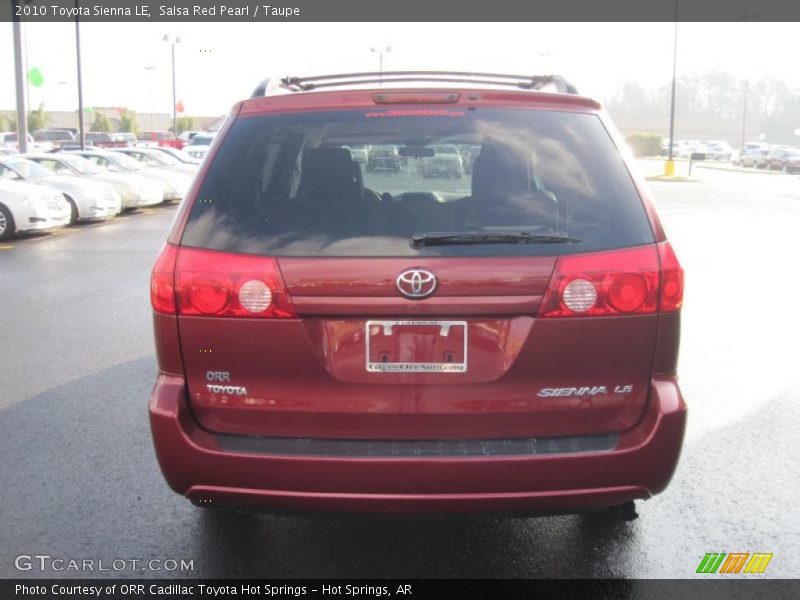 Salsa Red Pearl / Taupe 2010 Toyota Sienna LE