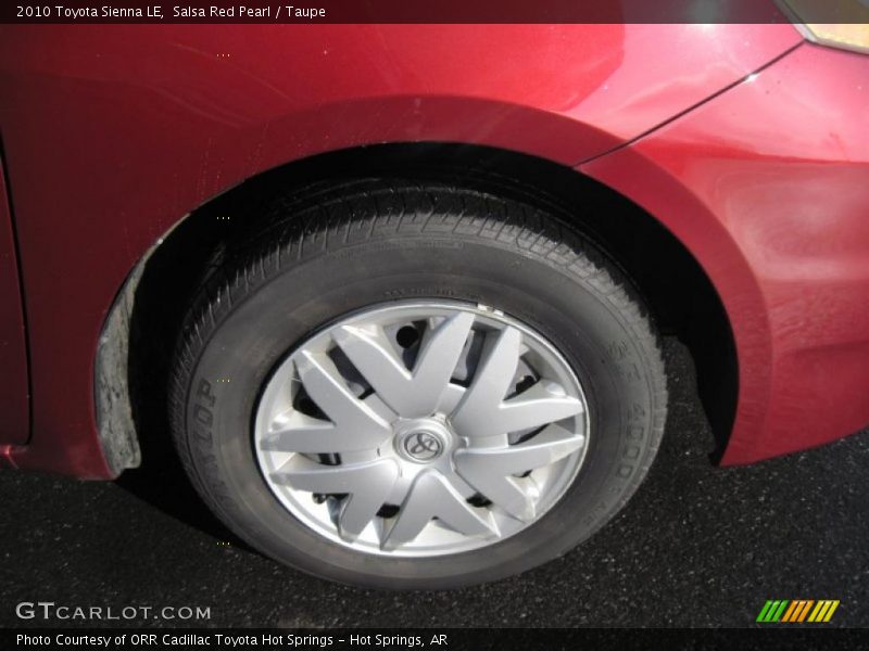 Salsa Red Pearl / Taupe 2010 Toyota Sienna LE