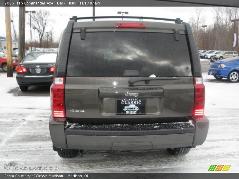 Dark Khaki Pearl / Khaki 2006 Jeep Commander 4x4
