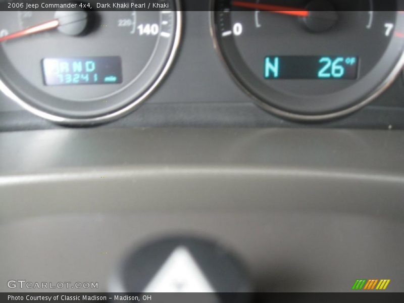 Dark Khaki Pearl / Khaki 2006 Jeep Commander 4x4