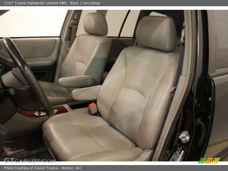 Black / Ivory Beige 2007 Toyota Highlander Limited 4WD
