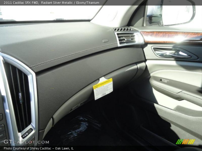 Radiant Silver Metallic / Ebony/Titanium 2011 Cadillac SRX FWD