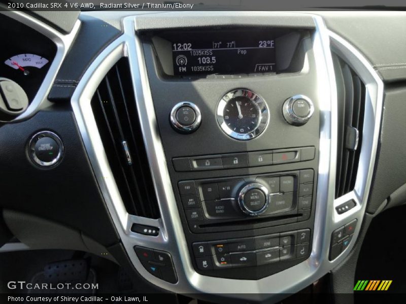 Controls of 2010 SRX 4 V6 AWD