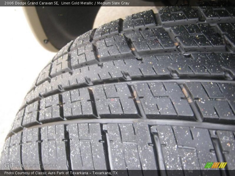 Linen Gold Metallic / Medium Slate Gray 2006 Dodge Grand Caravan SE