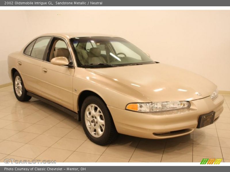 Sandstone Metallic / Neutral 2002 Oldsmobile Intrigue GL