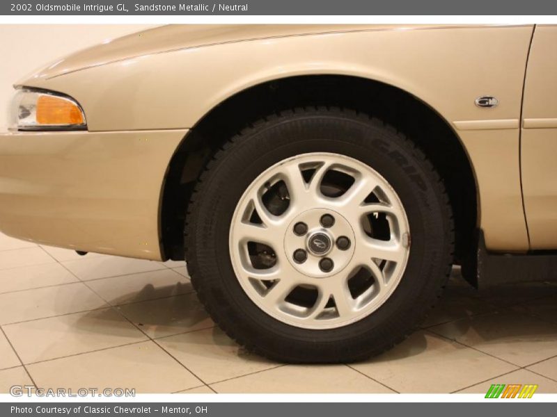 Sandstone Metallic / Neutral 2002 Oldsmobile Intrigue GL
