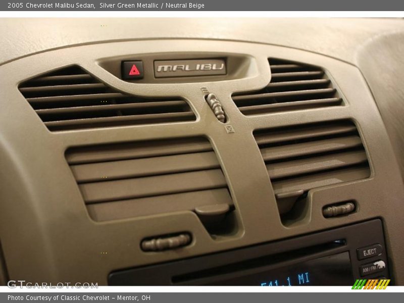 Silver Green Metallic / Neutral Beige 2005 Chevrolet Malibu Sedan