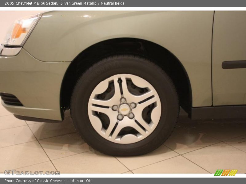 Silver Green Metallic / Neutral Beige 2005 Chevrolet Malibu Sedan
