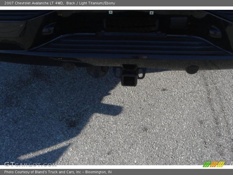 Black / Light Titanium/Ebony 2007 Chevrolet Avalanche LT 4WD