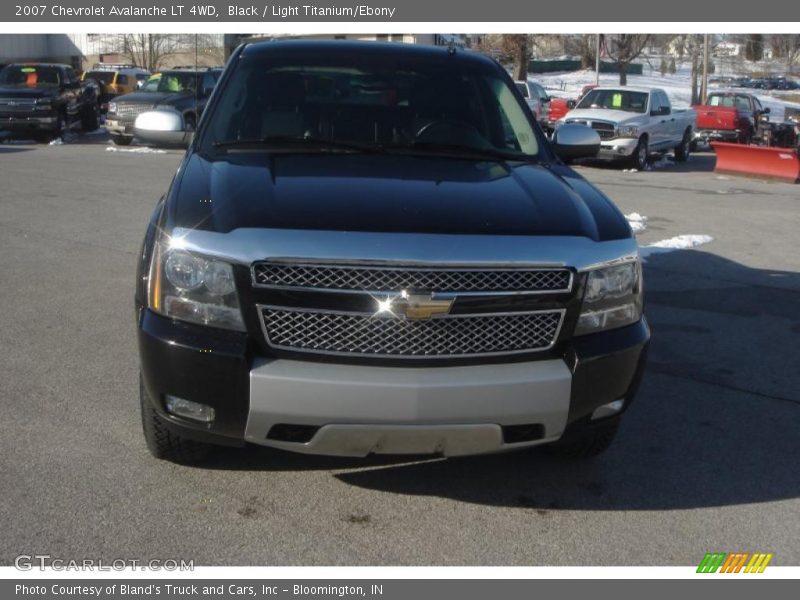 Black / Light Titanium/Ebony 2007 Chevrolet Avalanche LT 4WD