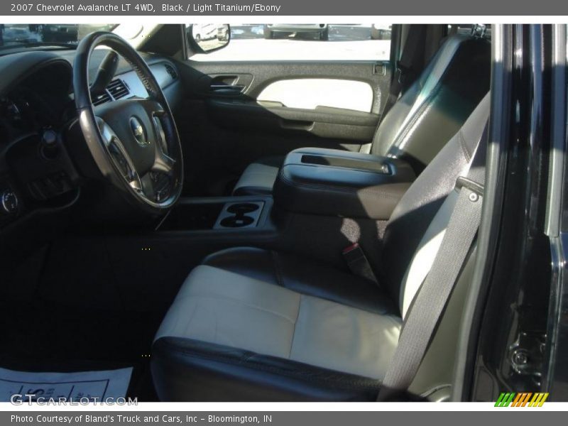 Black / Light Titanium/Ebony 2007 Chevrolet Avalanche LT 4WD
