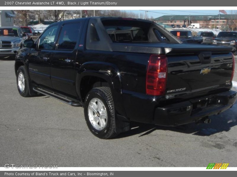 Black / Light Titanium/Ebony 2007 Chevrolet Avalanche LT 4WD