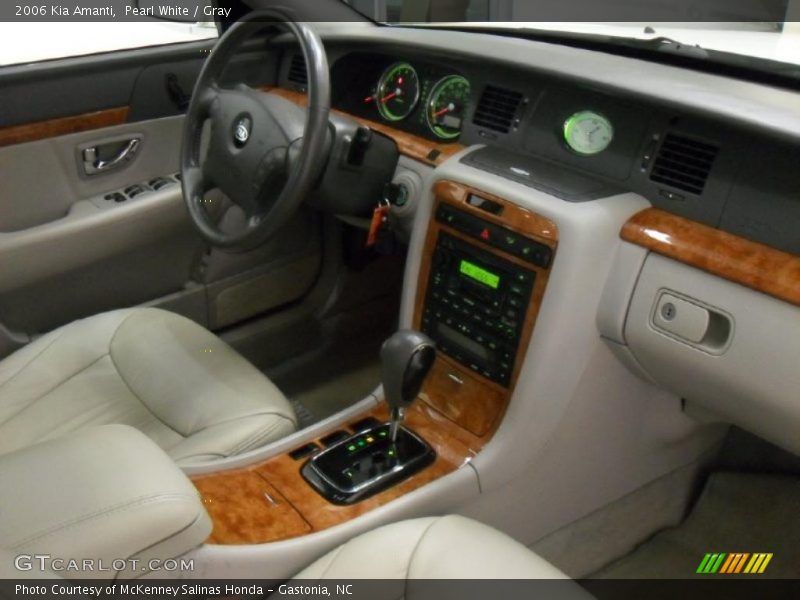  2006 Amanti  Gray Interior