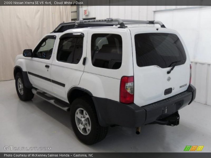 Cloud White / Dusk 2000 Nissan Xterra SE V6 4x4