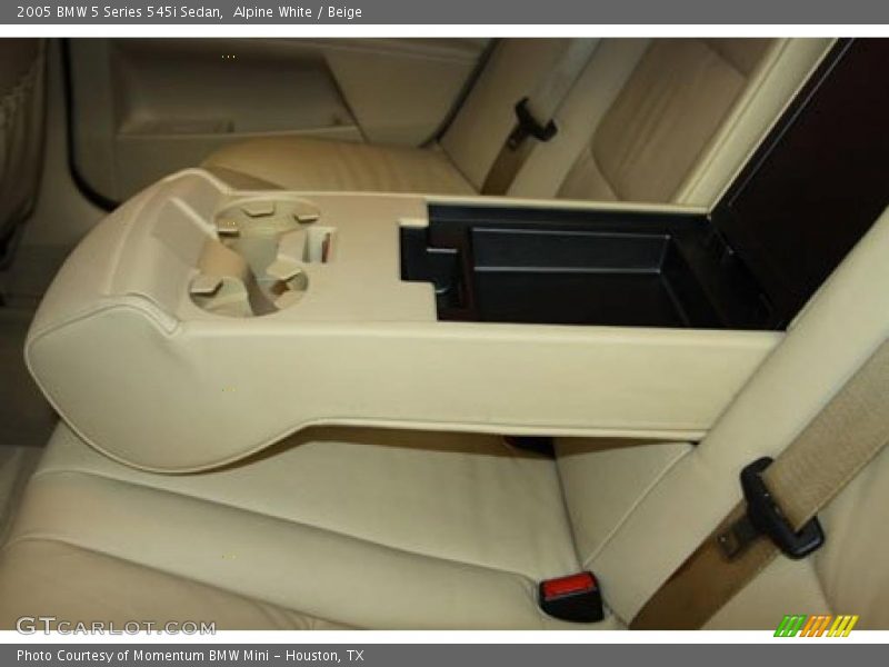 Alpine White / Beige 2005 BMW 5 Series 545i Sedan