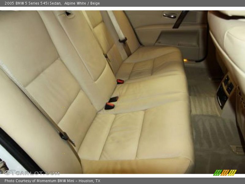 Alpine White / Beige 2005 BMW 5 Series 545i Sedan