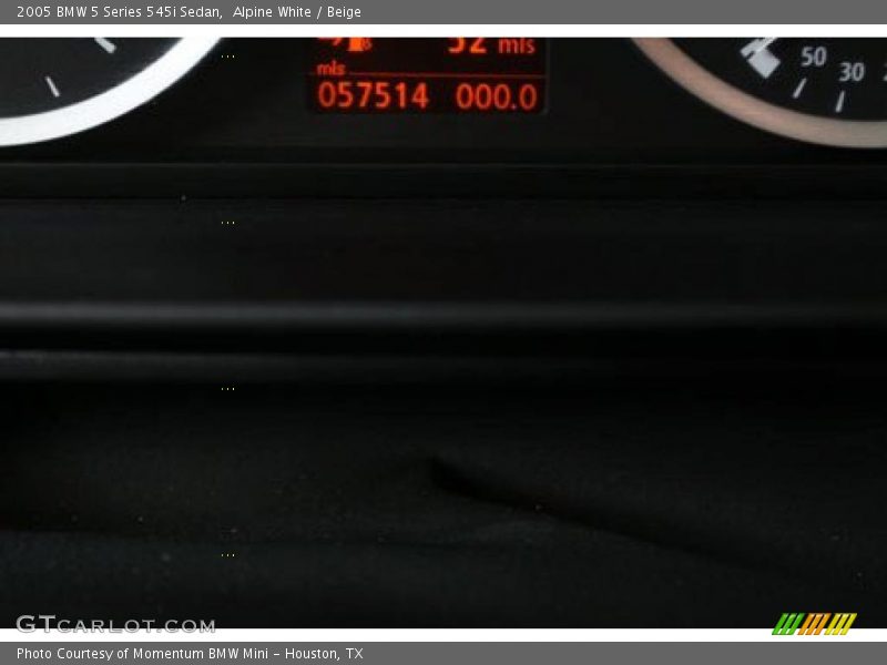 Alpine White / Beige 2005 BMW 5 Series 545i Sedan