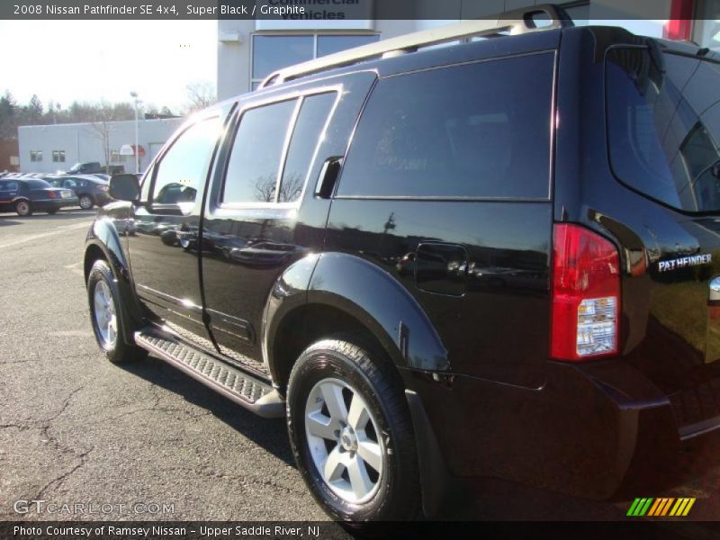 Super Black / Graphite 2008 Nissan Pathfinder SE 4x4