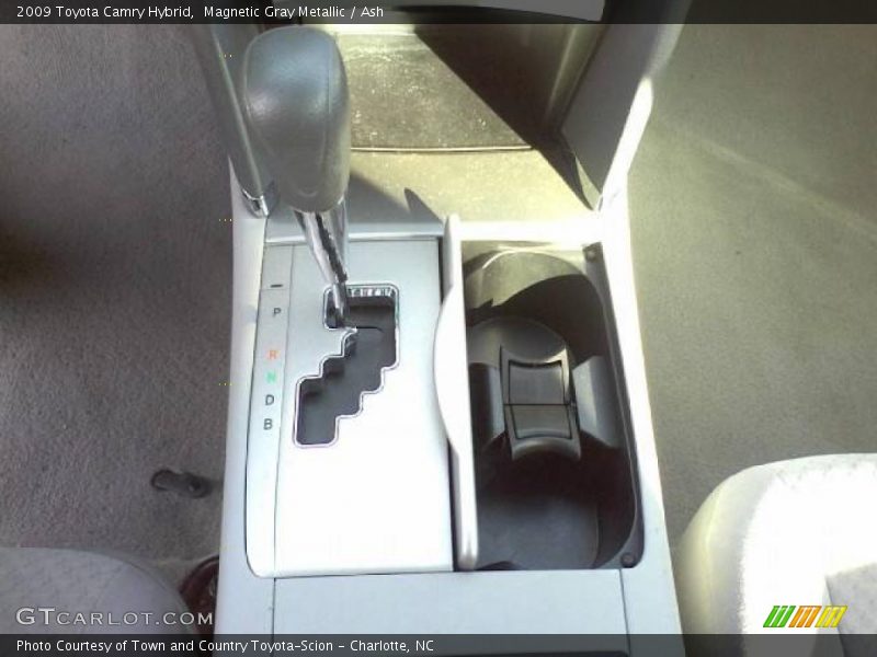 Magnetic Gray Metallic / Ash 2009 Toyota Camry Hybrid