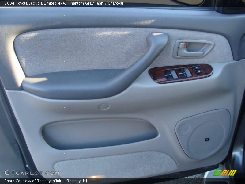 Door Panel of 2004 Sequoia Limited 4x4