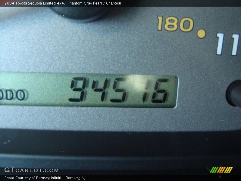 Phantom Gray Pearl / Charcoal 2004 Toyota Sequoia Limited 4x4