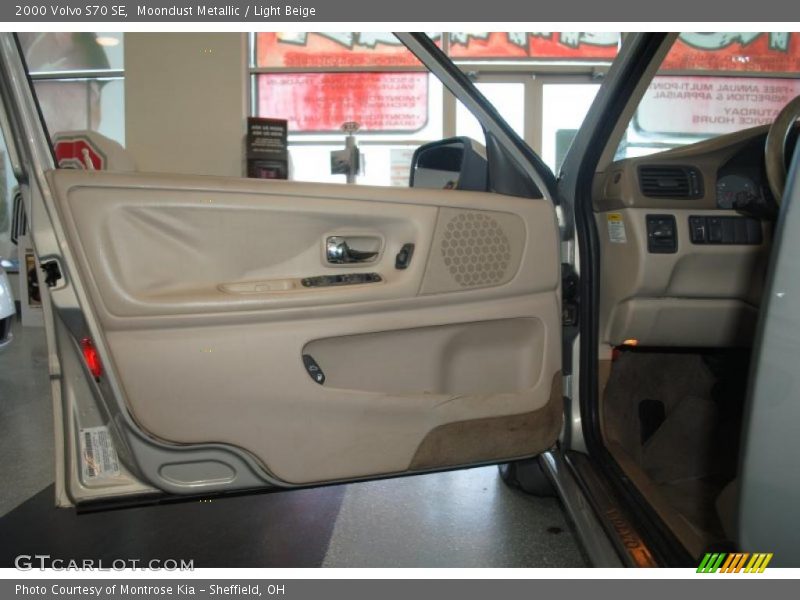 Moondust Metallic / Light Beige 2000 Volvo S70 SE