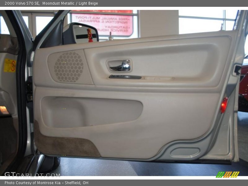 Moondust Metallic / Light Beige 2000 Volvo S70 SE
