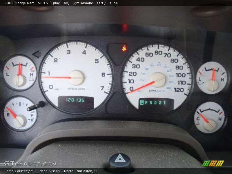  2003 Ram 1500 ST Quad Cab ST Quad Cab Gauges